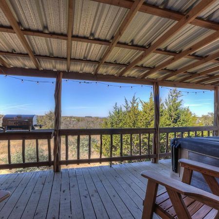 Crabapple Rocky Ridge Cedar Cabin With Hot Tub & Amazing Views מראה חיצוני תמונה